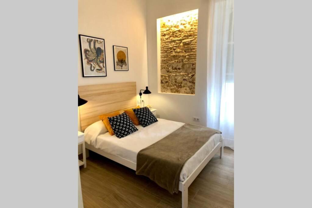Gatu Premium Villa Libertad, Preferente Mayores De 25 Anos Y Familias Cadiz Luaran gambar